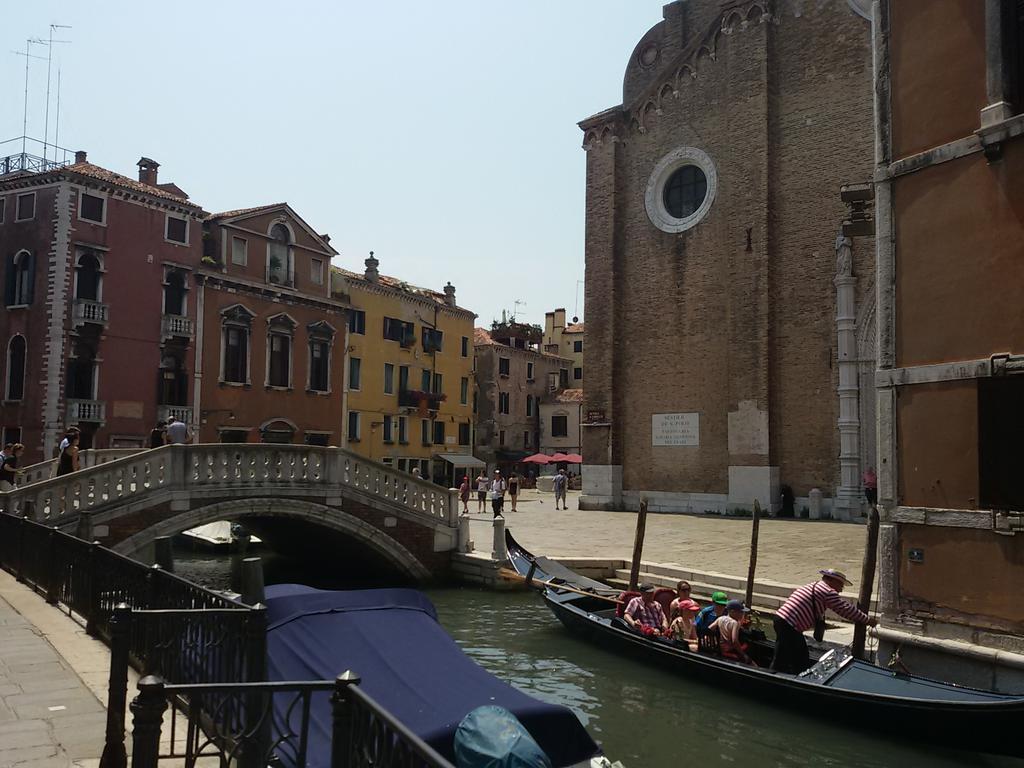 Appartement Ca' Badoer Frari à Venise Extérieur photo